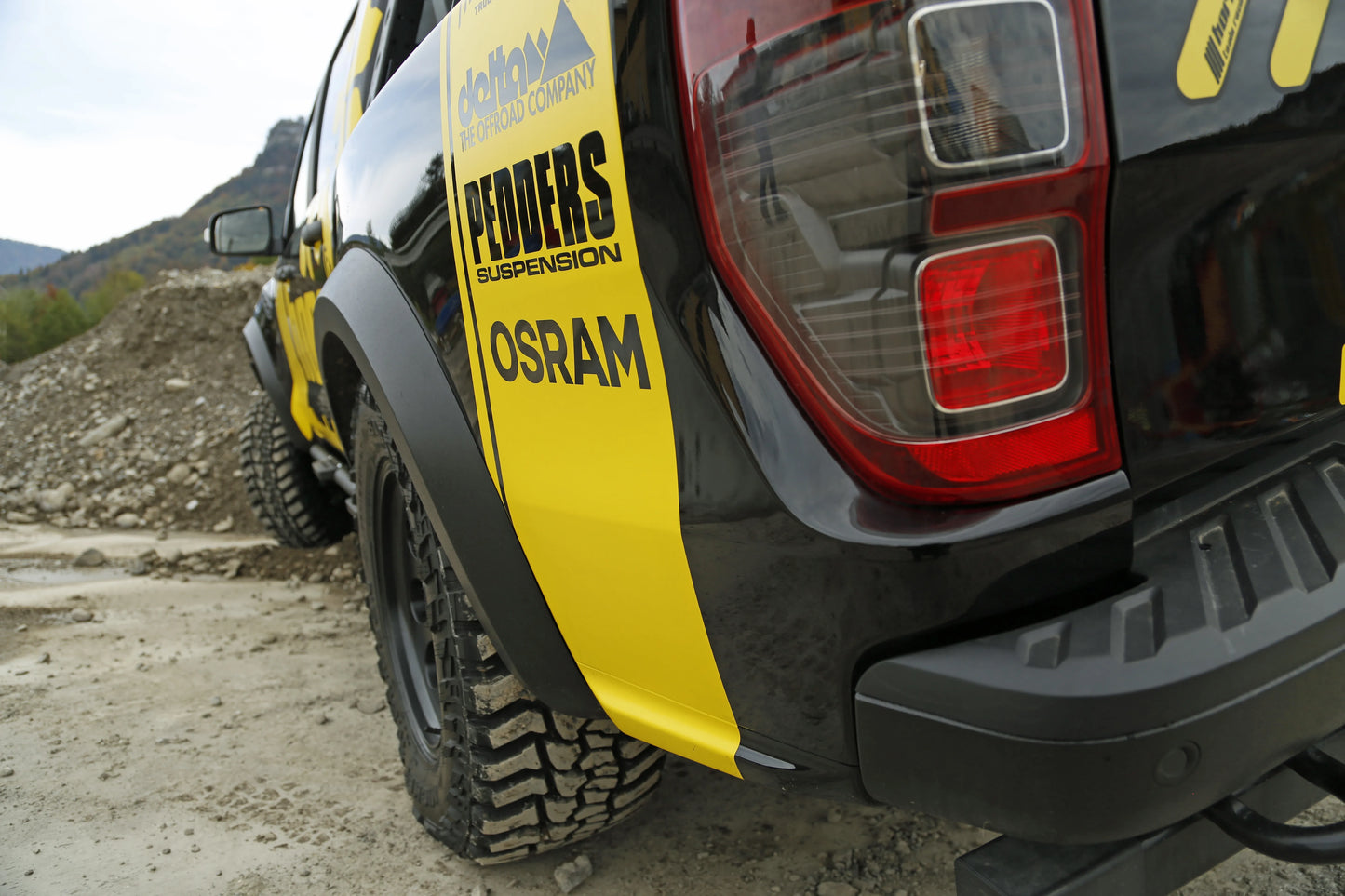 803316